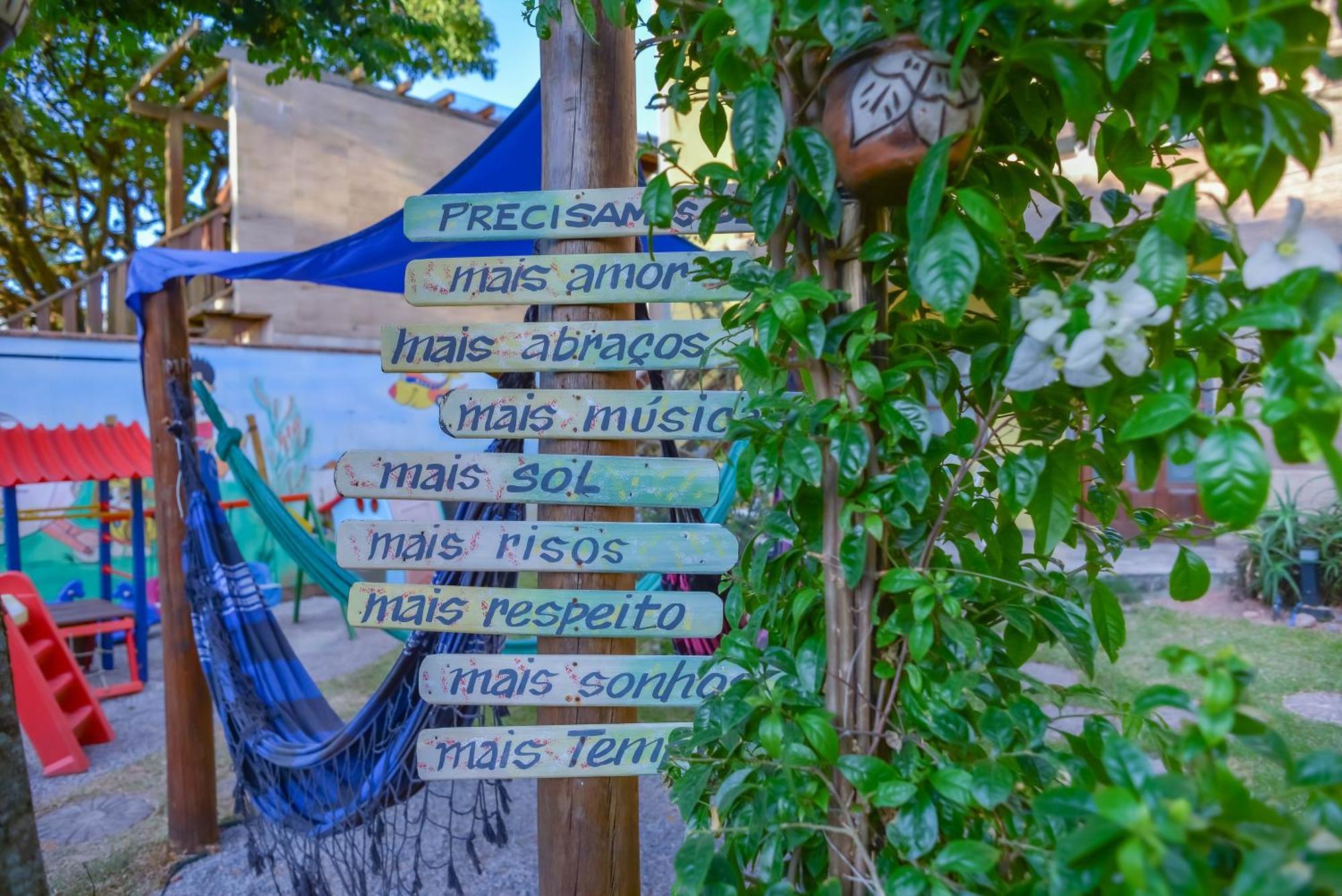 Pousada Vila Da Praia Pinheira Esterno foto