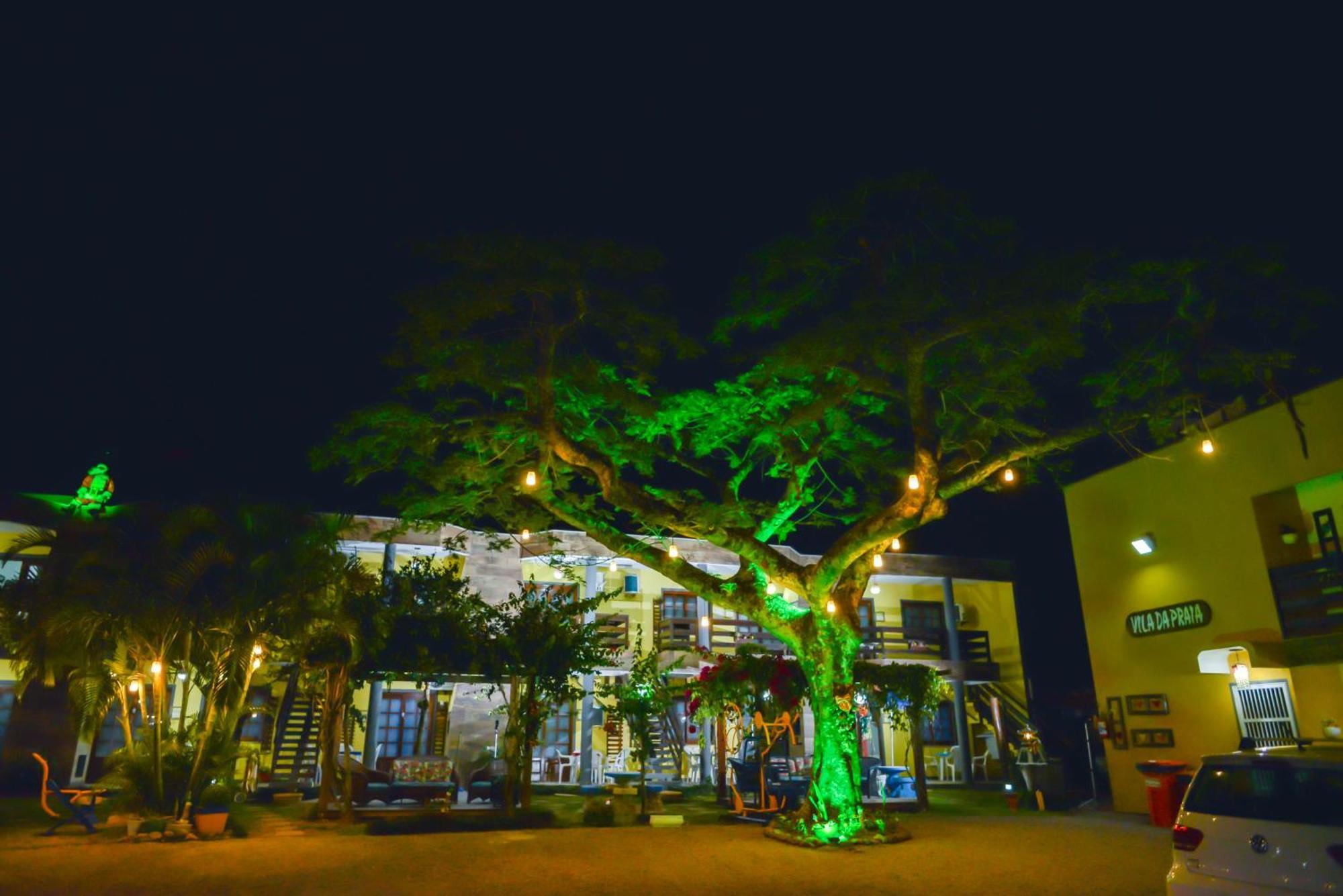 Pousada Vila Da Praia Pinheira Esterno foto