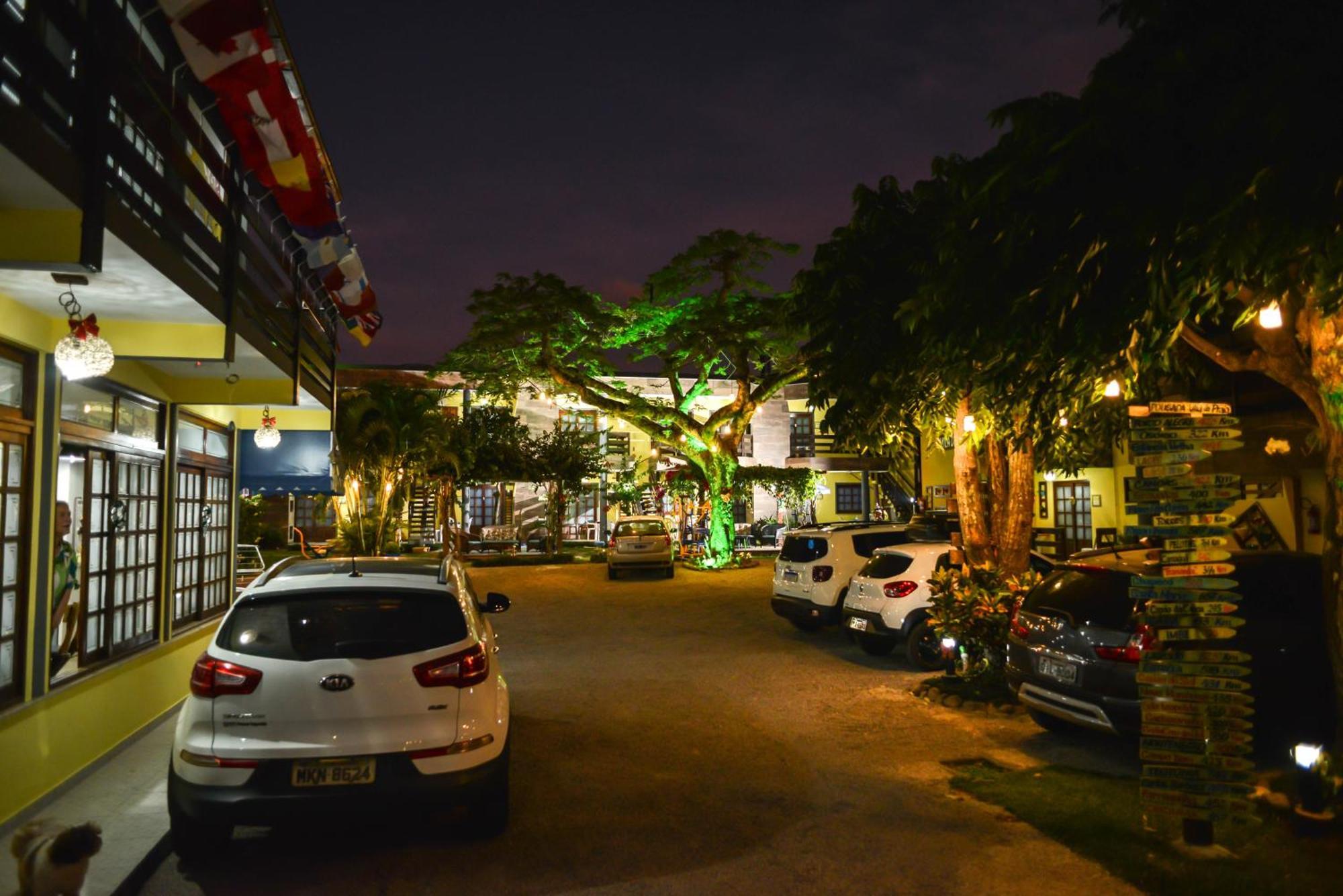 Pousada Vila Da Praia Pinheira Esterno foto